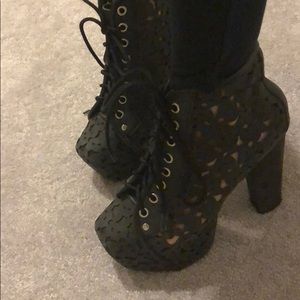 Jeffrey Campbell LITA platform